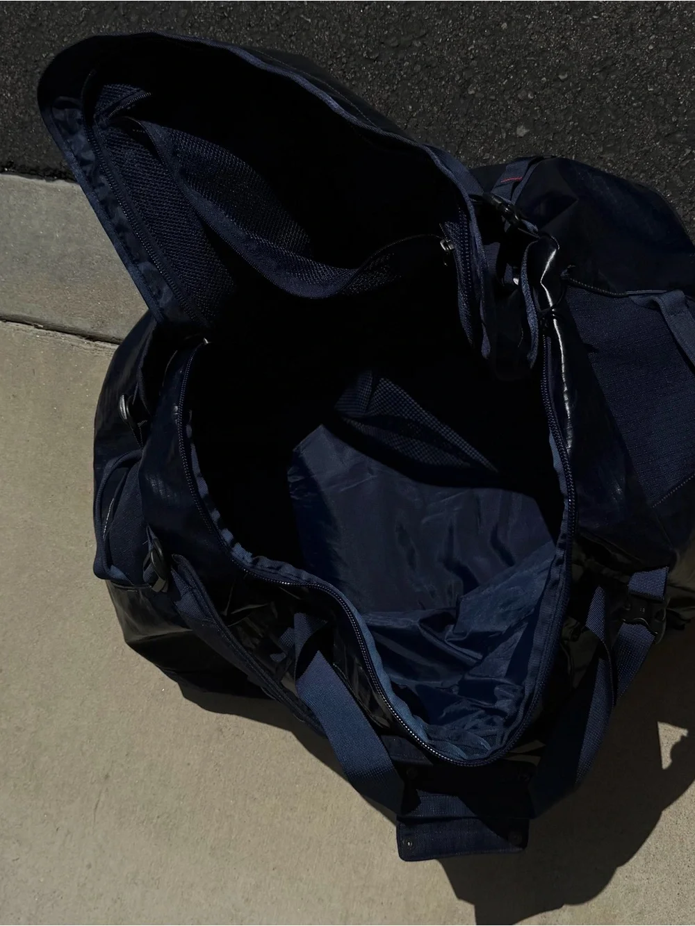 Patagonia Black Hole Navy Duffel w Logo 55L